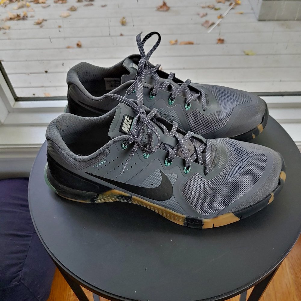 Nike Metcon 2 (Two) Gray/ Camo/ Gum Sole